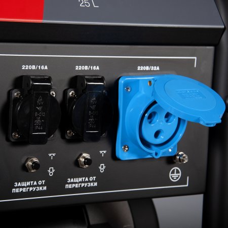 Бензиновый генератор с электростартером и коннектором автоматики FUBAG BS 7500 A ES в Липецке фото