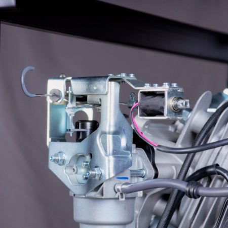 Бензиновый генератор FUBAG BS 9000 A ES с электростартером и коннектором автоматики в Липецке фото